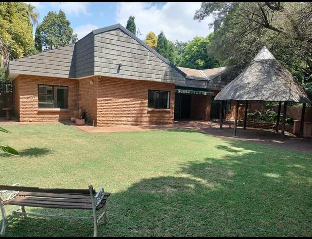 3 BEDROOM PROPERTY TO RENT IN WATERKLOOF RIDGE
